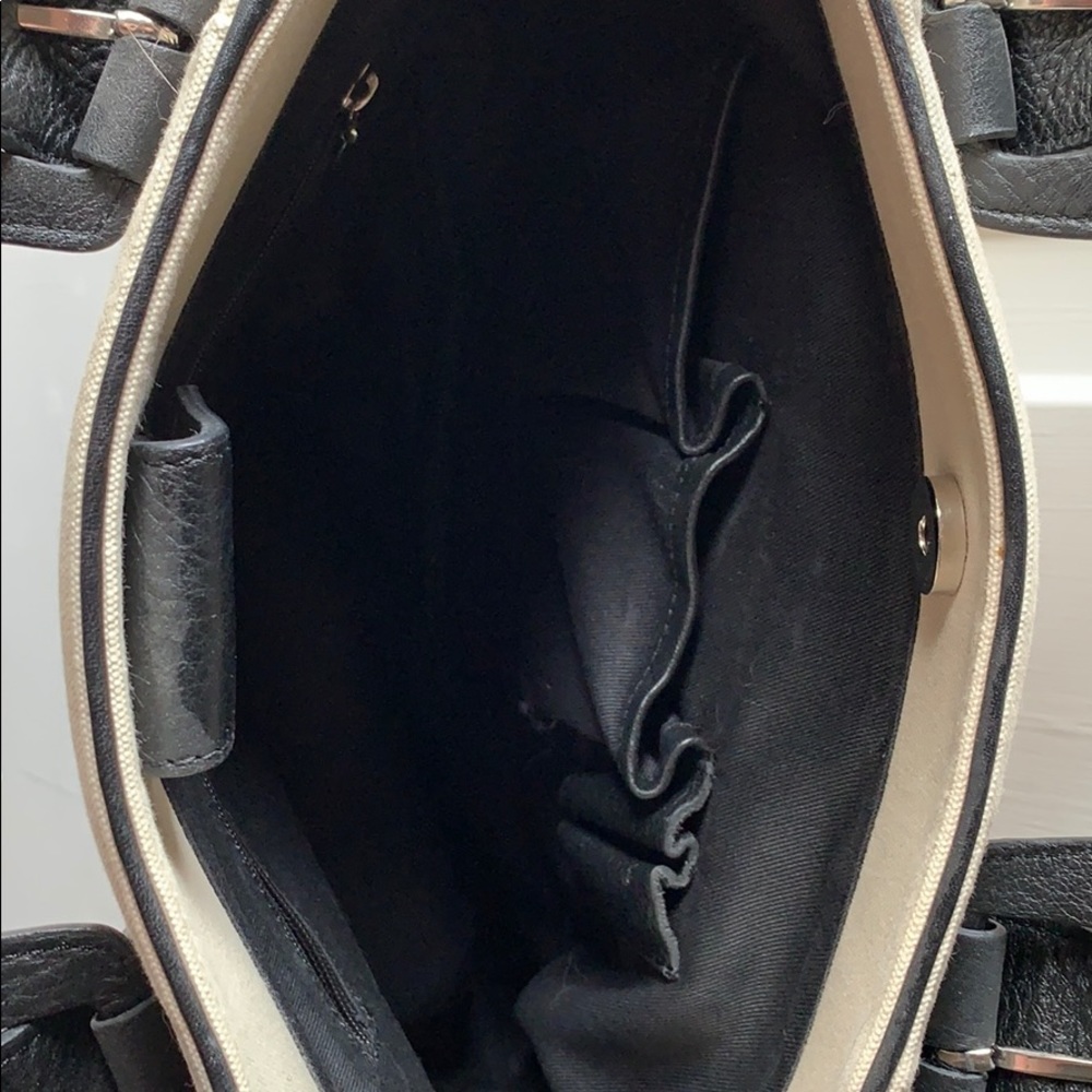 Purse - Picture 4 of 4